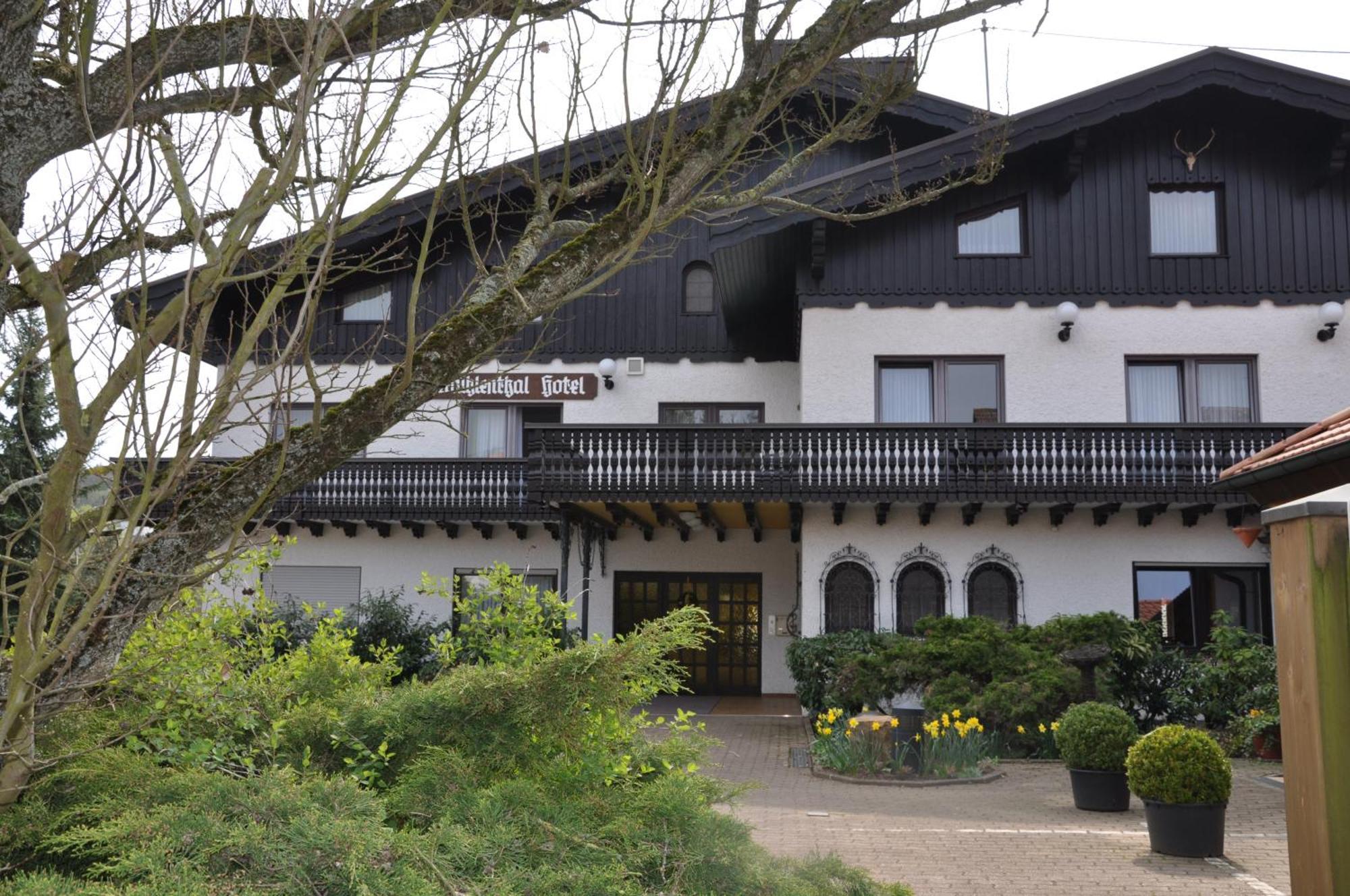 Hotel Muehlenthal Gmbh Schwalbach Ngoại thất bức ảnh